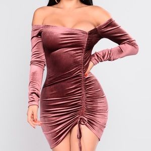 Sexy Mauve Velvet Off Shoulder Dress